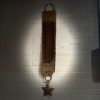 Wandhanger kalkdoek met ijzeren kraaltjes - Afbeelding 2