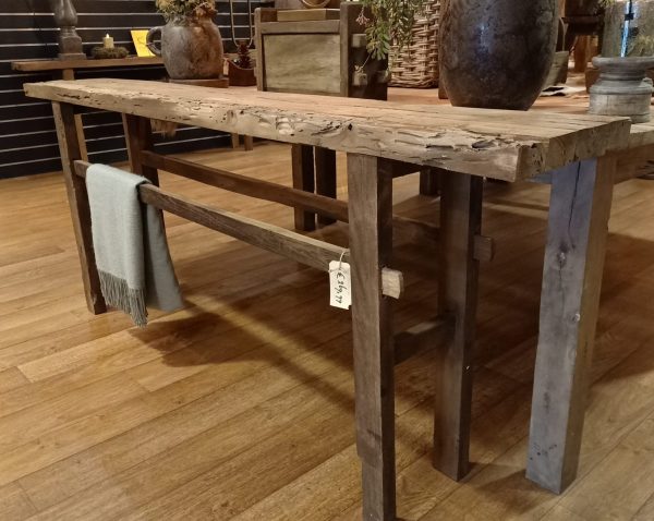 Sidetable Ginger